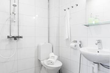 Фото номера Двухместный номер с 2 отдельными кроватями Отель Oma Hotelli г. Ylöjärvi 19